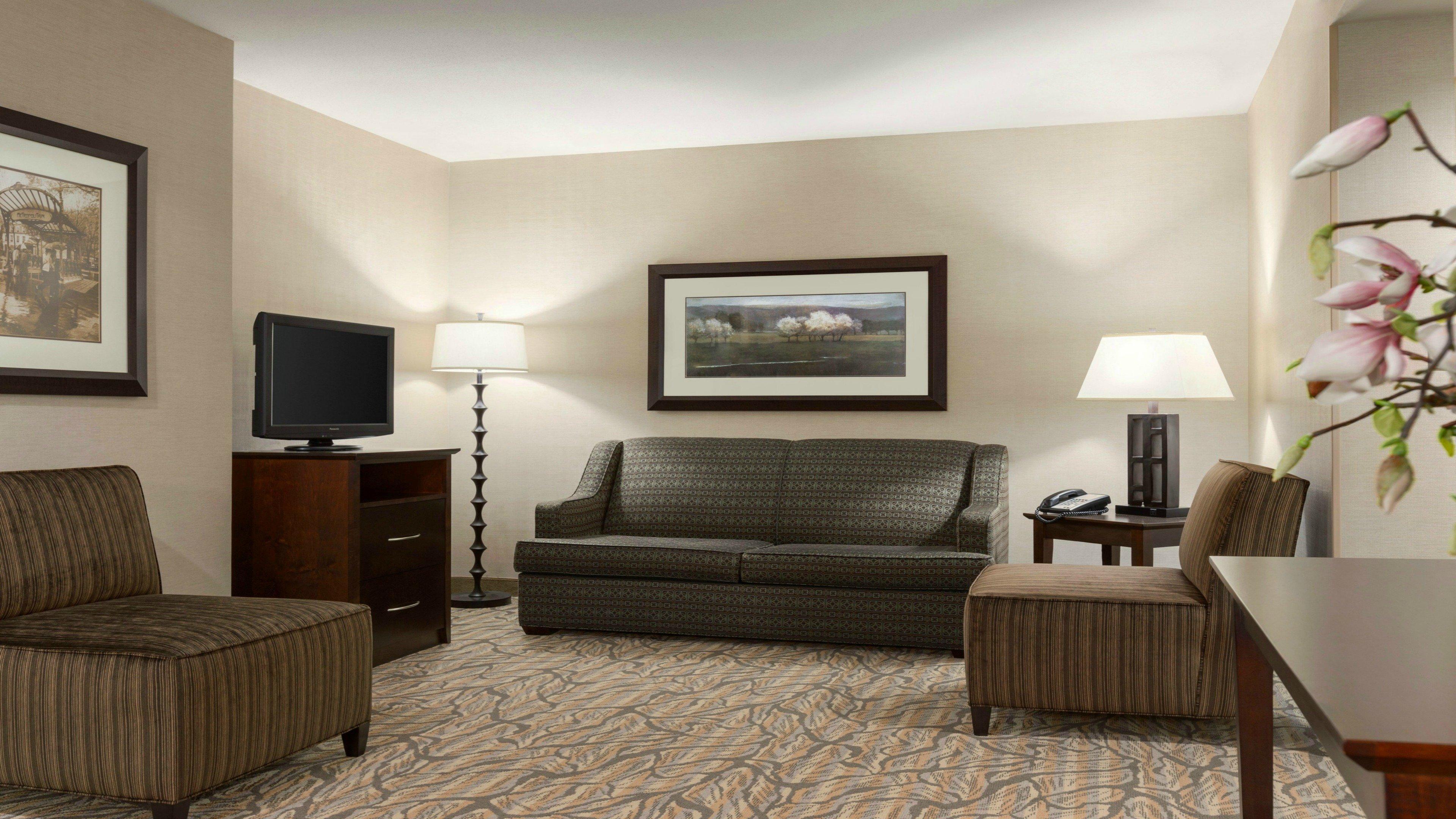 Holiday Inn Hotel & Suites Gateway By Ihg Williamsburg Exteriör bild