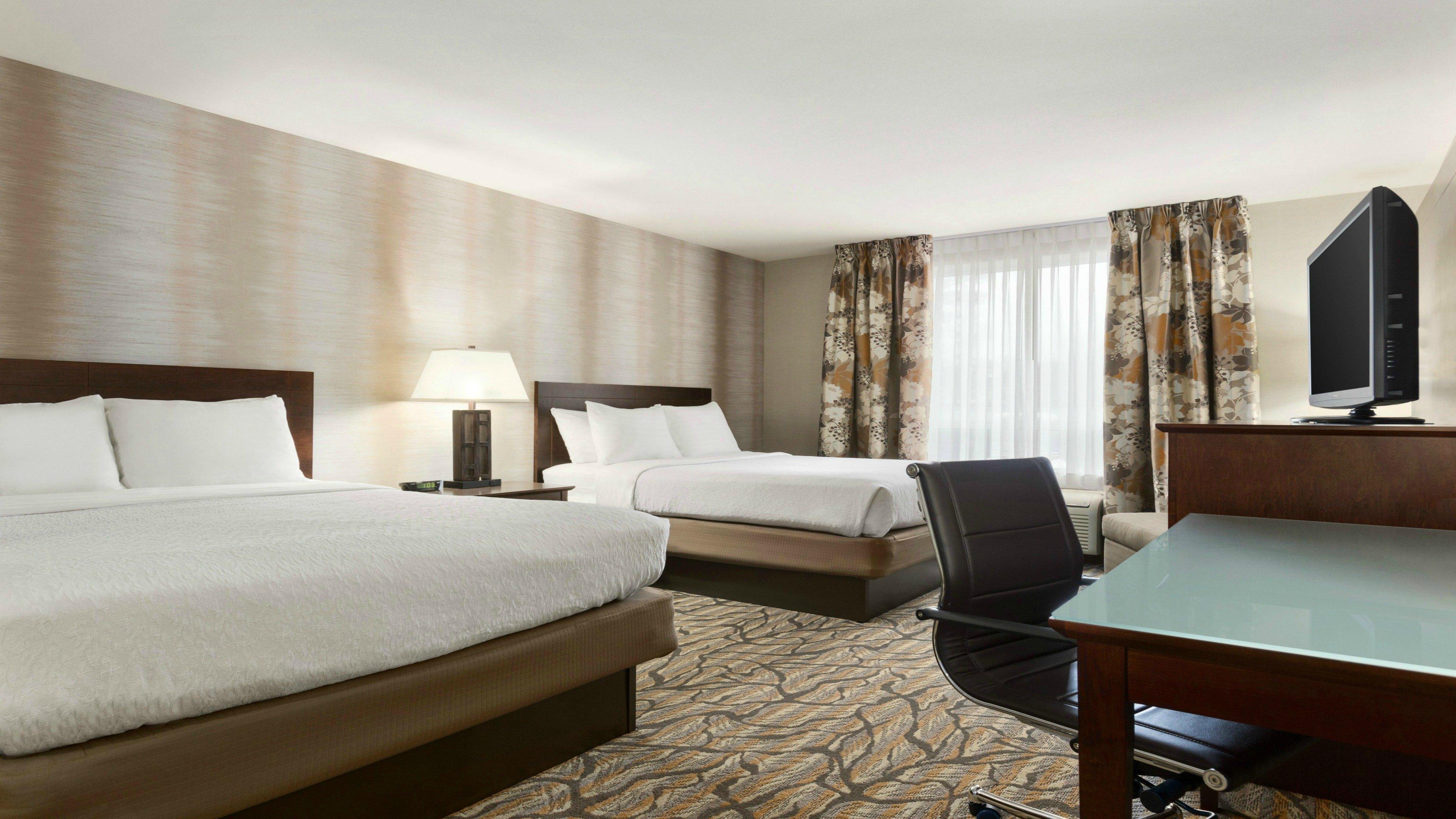 Holiday Inn Hotel & Suites Gateway By Ihg Williamsburg Exteriör bild
