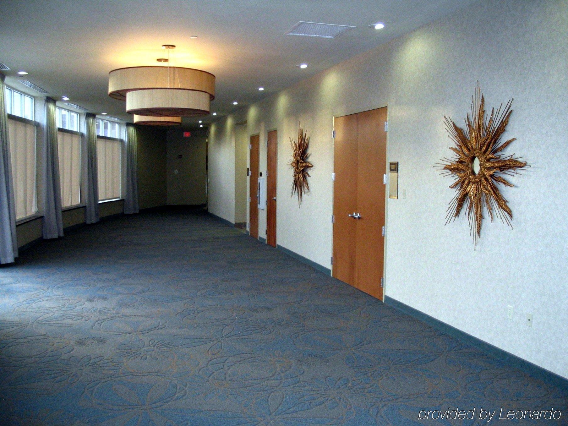 Holiday Inn Hotel & Suites Gateway, An Ihg Hotel Williamsburg Exteriör bild